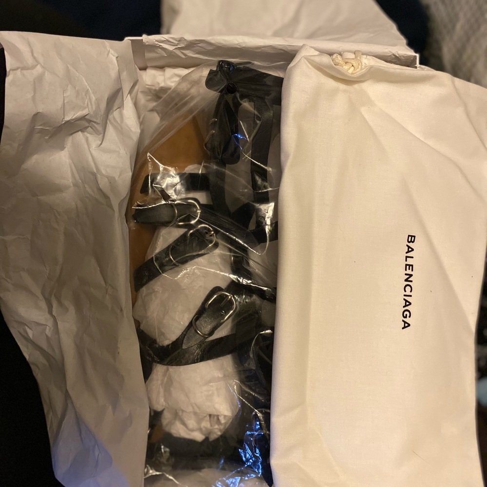 Balenciaga black summer shoes - Picture 5 of 5